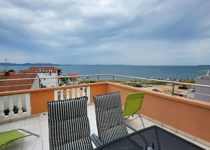 With Parking Space - Diklo, - 6268 Zadar