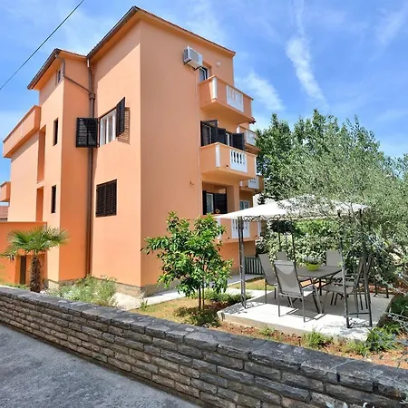 With Parking Space - Diklo, - 6268