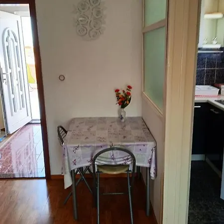 With Parking Space - Diklo, - 6268 Apartamento